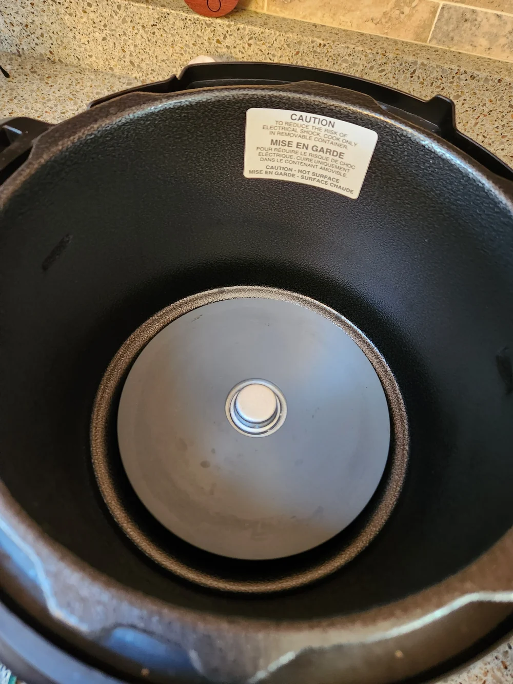 Instant Pot Electric Pressure Cooker - With Extra Non Stick Pan 6 Quart